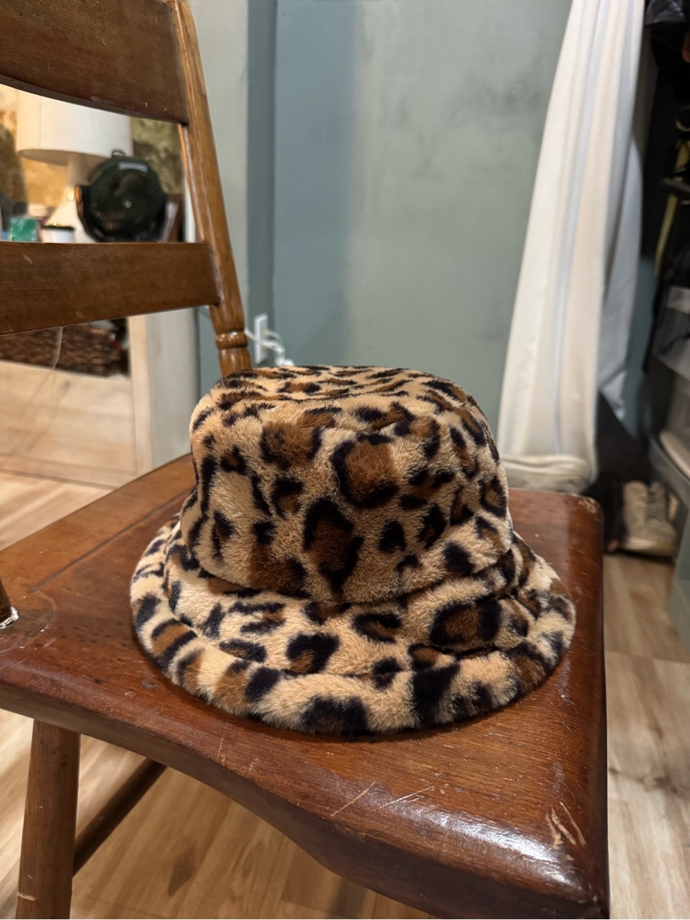 Leopard Print Faux Fur Bucket Hat - Brown